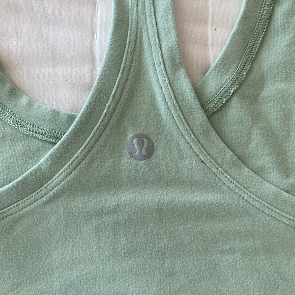 Cool Racerback lululemon - Picture 3 of 3